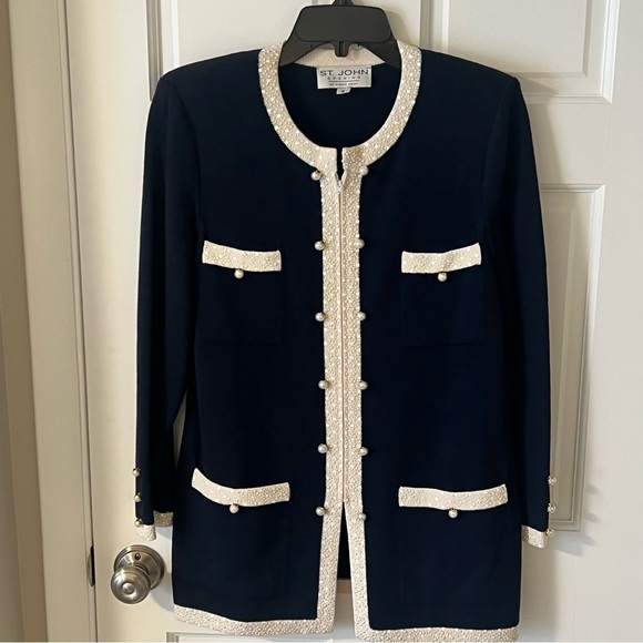 St. John Jackets & Blazers - VTG St. John's Evening "The Knit Bling Cardigan" luxury Navy/Cream/Pearl Size 8